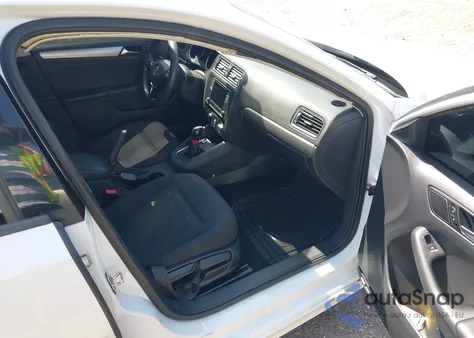 2016 Volkswagen Jetta 1.4T Se z USA, uszkodzony, nr VIN 3VWD67AJ8GM250865